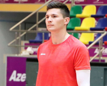 Yığmamızın voleybolçusu İsrail klubunda