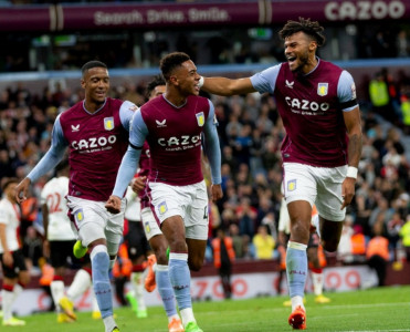 Nottingem Forest doğma meydanda Fulhem'ə uduzdu