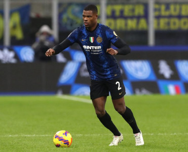 2 klubun hədəfində olan Dumfresdən açıqlama