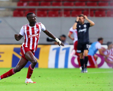 Olimpiakos'da Qarabağ'la oyundan öncə növbəti itki