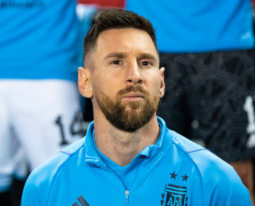 PSJ Messiyə yeni müqavilə təklif etdi