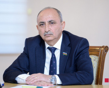 Millət vəkili Əziz Ələkbərlinin ad günüdür