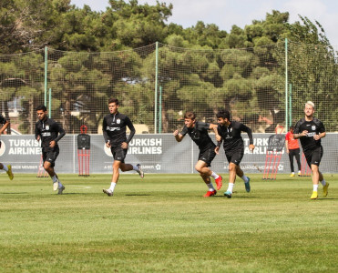 Neftçi Turan Tovuz'la oyunun hazırlığına sabah yekun vuracaq
