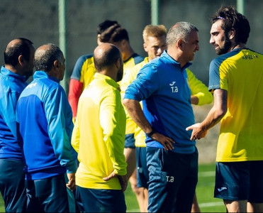 Kəpəz tarixi derbinin hazırlığına başladı