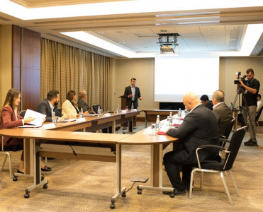 Futbolun İnkişaf Fondunun Himayəçilər Şurasının iclası keçirildi