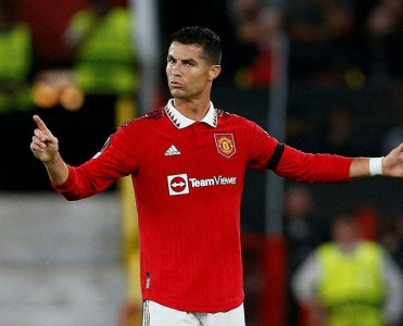 Mançester Yunayted Ronaldonu 887 min avro cərimələdi!