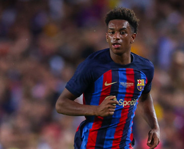 Barselona ona yeni müqavilə təklif edəcək