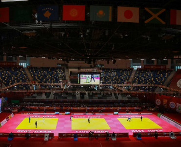 Böyük Dəbilqə: Azərbaycan 1-ci oldu