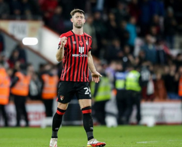 Çelsi'nin sabiq futbolçusu karyerasını bitirdi