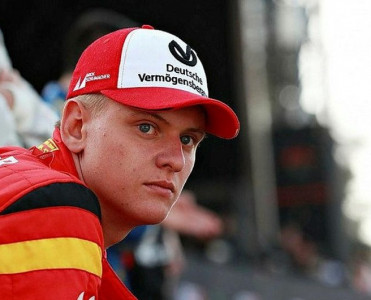 ABŞ komandası Şumaxerin oğlu ilə əməkdaşlığı dayandırır