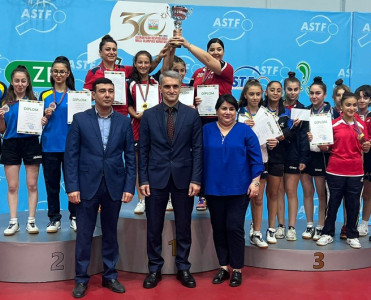 Stolüstü tennis üzrə ölkə kubokunda qaliblər bilindi
