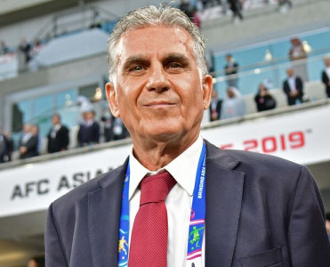 DÇ-2022: Karlos Keyruş iranlı azarkeşlərə ilişdi