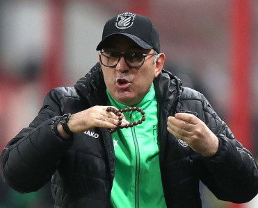 Berdıyev Traktor'dan ayrıldı