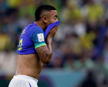 Arsenal'ın hücumçusu əməliyyat olundu