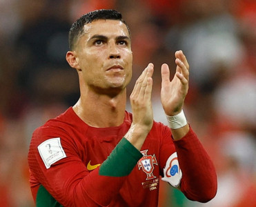 Ronaldodan yeni dünya rekordu