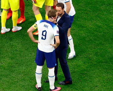 İngiltərə millisinin baş məşqçisi ilə bağlı qərar verildi