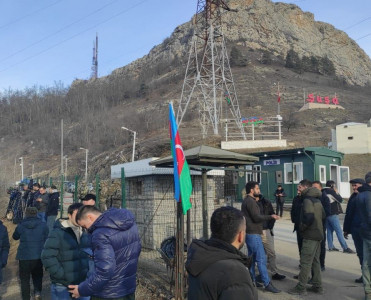 Qərbi Azərbaycan İcması Şuşa-Xankəndi yolundakı aksiya ilə bağlı BƏYANAT YAYIB