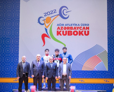 Ömər Cavadovdan qızıl medal