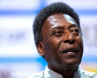 Qızı Pelenin xəstəxanadan fotosunu paylaşdı - FOTO