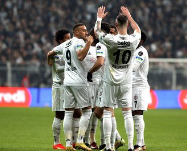 Qalatasaray və Beşiktaş'dan qələbə