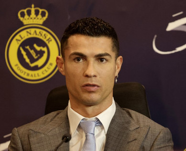 Ronaldo Əl-Nəsr'ə keçidi haqda ...