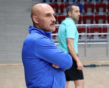 Daha güclü oyunçu tapsaq, milliyə cəlb edəcəyik