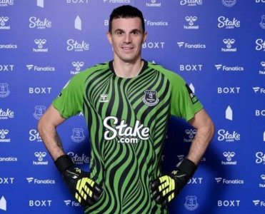 Premyer Liqa klubunda iki ayrılıq