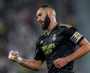 Benzema El Klasiko'ların bombardirləri sıralamasında irəlilədi