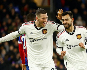 Mançester Yunayted səfərdə xal itirdi