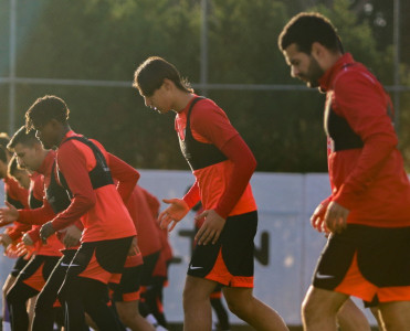 Neftçi toplanışdakı son məşqinə çıxdı