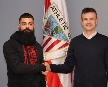 La Liqa klubunda yeni müqavilə