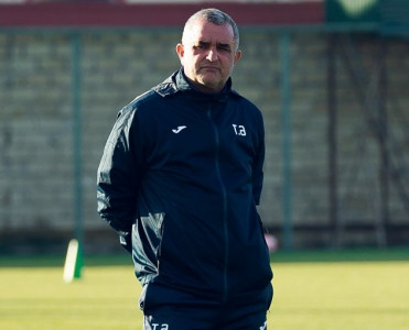 Hər iki kollektiv iki xal itirdi