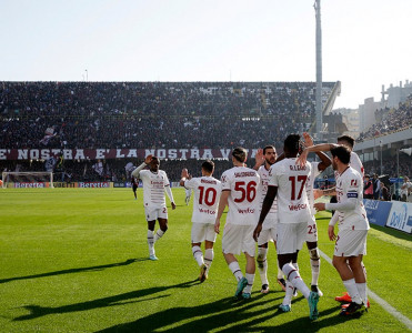 Böyük Beşlik'də Milan fərqi