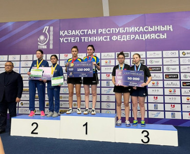 Stolüstü tennisçilərimiz Qazaxıstanda uğurla çıxış ediblər