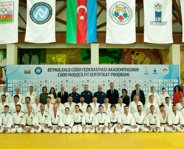 BCF-nın Akademiyasının məşqçi sertifikat proqramının açılış mərasimi keçirilib