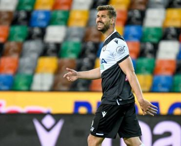 Dünya və Avropa çempionu karyerasını başa vurdu