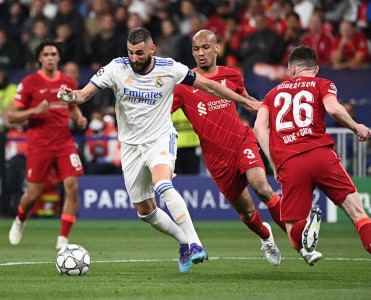 Benzema Messinin rekordunu təkrarladı