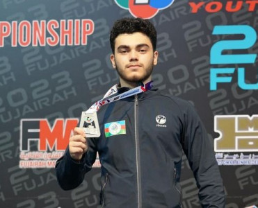 Daha bir karateçimiz BƏƏ-də gümüş medal qazandı