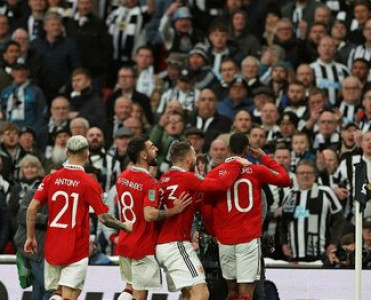 Mançester Yunayted kubokun qalibi oldu