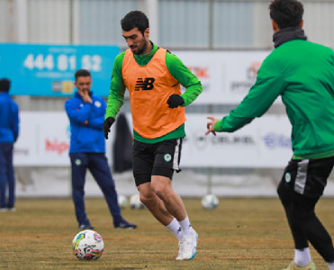 Mahir Emrelinin debüt vaxtı açıqlandı