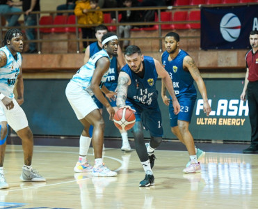 NTD yenidən vahid lider oldu