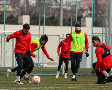 Neftçi Turan Tovuz'la oyuna iki əskiklə hazırlaşır