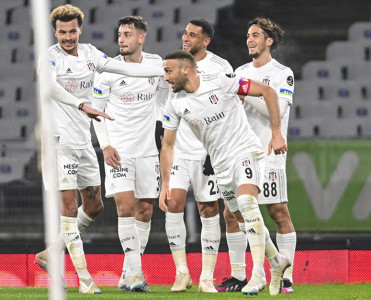 Beşiktaş Azərbaycana gəlir