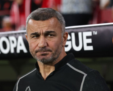 Qurban Qurbanov: 700&650