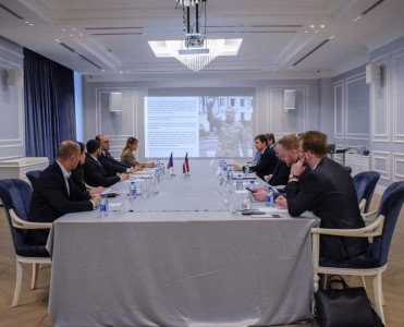 Qarabağ Dirçəliş Fondu ilə Latviyadan olan nümayəndə heyəti arasında görüş keçirilib