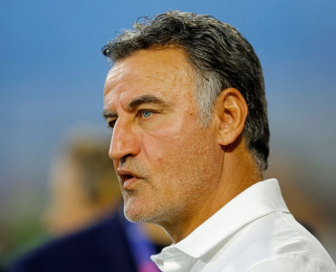 PSJ baş məşqçi ilə bağlı qərarını verdi