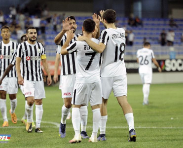 Neftçi açıq məşq keçirəcək