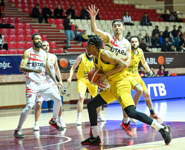 Gəncə yenidən pley-off səbətində