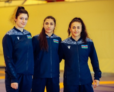 AÇ: Soltanova gümüş, Əliyeva bürünc medal qazandı