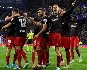 Atletik'dən çətin qələbə